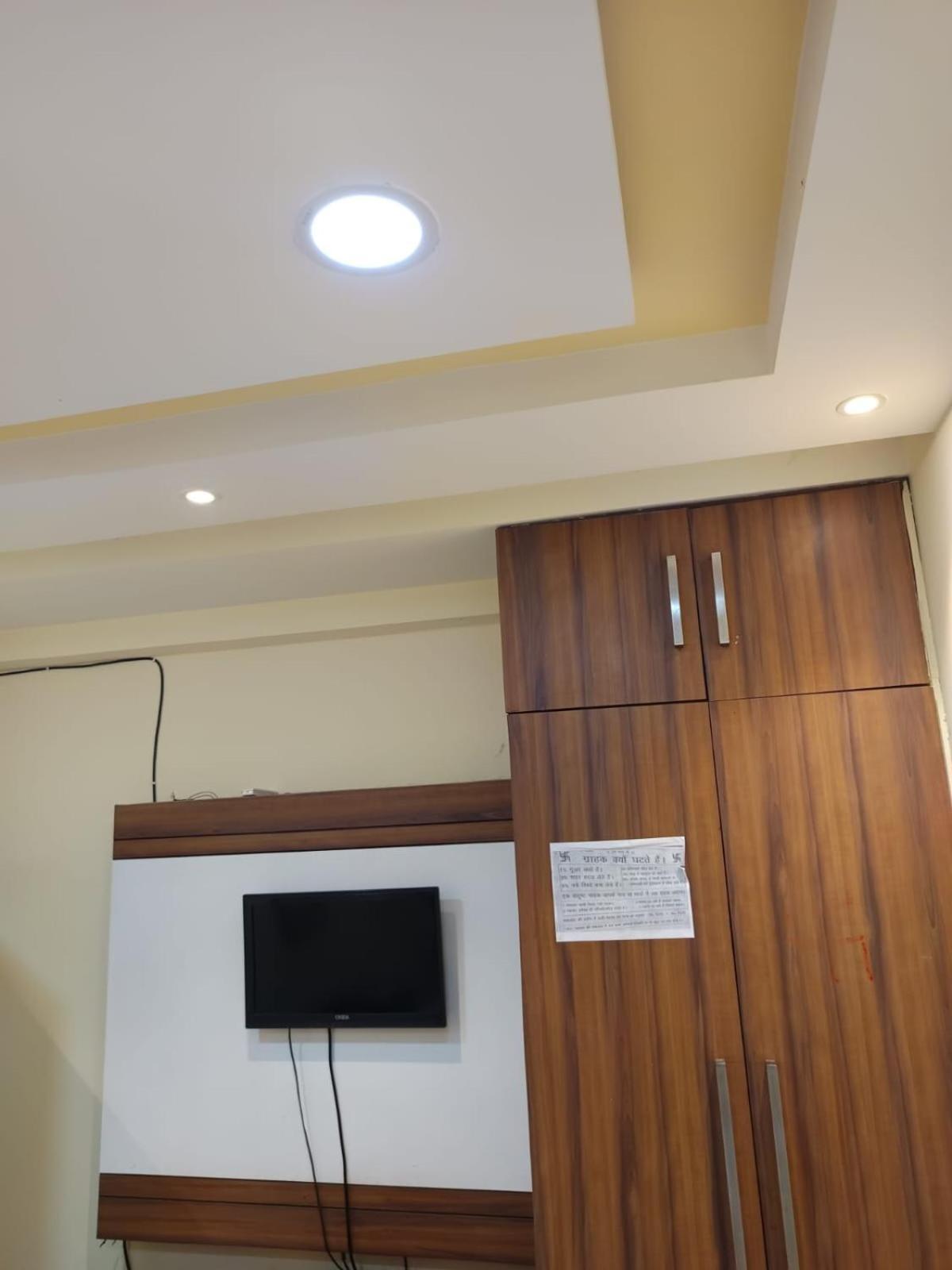 2 Bhk Luxury Flat *